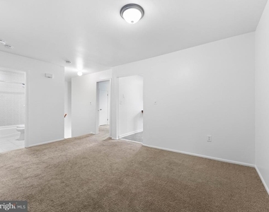 1809 Silver Court - Photo Thumbnail 5