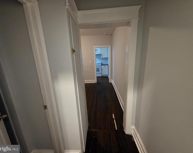 1023 Chestnut Avenue - Photo Thumbnail 8