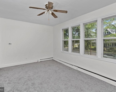 117 E Walnut Avenue - Photo Thumbnail 10