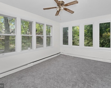 117 E Walnut Avenue - Photo Thumbnail 9