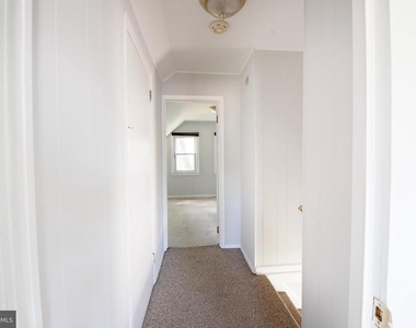214 David Place - Photo Thumbnail 9