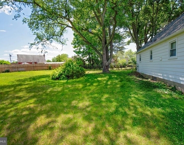 214 David Place - Photo Thumbnail 19