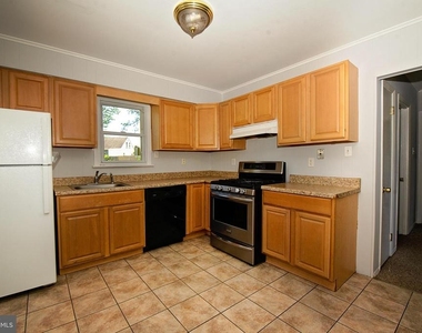 214 David Place - Photo Thumbnail 2