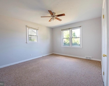 214 David Place - Photo Thumbnail 13
