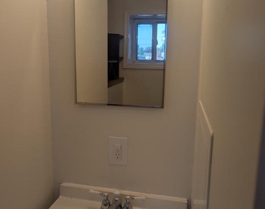 457 Mechanic Street - Photo Thumbnail 6