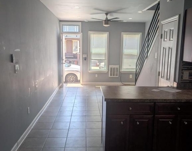 435 Mechanic Street - Photo Thumbnail 2
