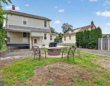 106 Ford Street - Photo Thumbnail 29