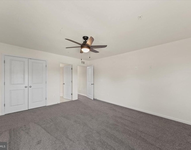5559 Trafalgar Circle - Photo Thumbnail 55