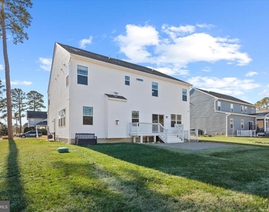 5559 Trafalgar Circle - Photo Thumbnail 69