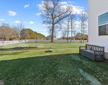 5559 Trafalgar Circle - Photo Thumbnail 71