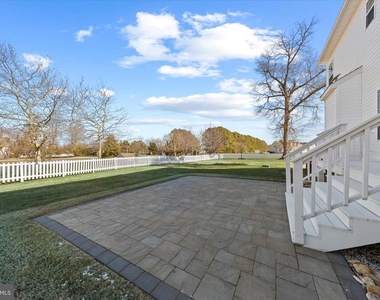 5559 Trafalgar Circle - Photo Thumbnail 70