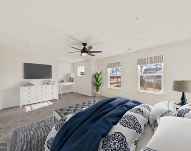 5559 Trafalgar Circle - Photo Thumbnail 54