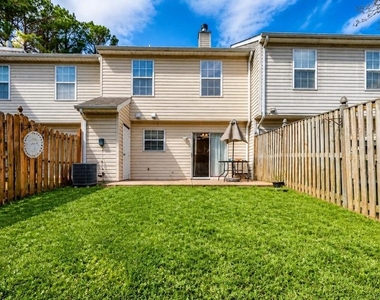 45275 Elkton Lane - Photo Thumbnail 12