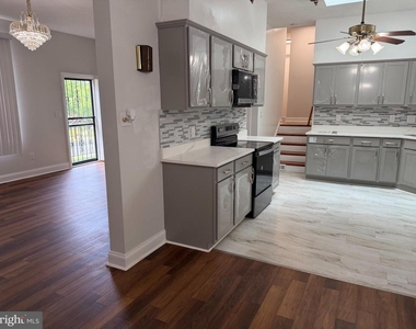 5825 Lamont Drive - Photo Thumbnail 28