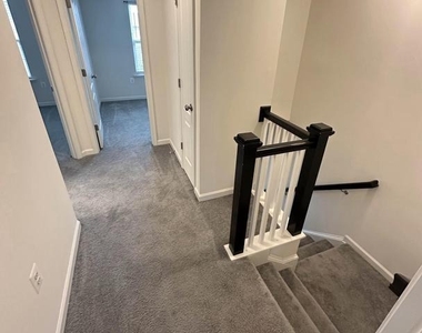 5331 Greenwich Circle - Photo Thumbnail 29