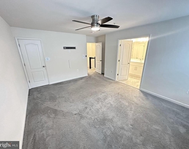5331 Greenwich Circle - Photo Thumbnail 26
