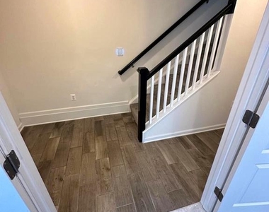 5331 Greenwich Circle - Photo Thumbnail 19