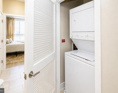 145 Riverhaven Drive - Photo Thumbnail 17