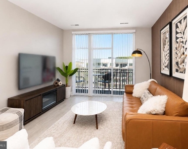 145 Riverhaven Drive - Photo Thumbnail 9