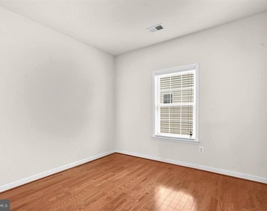 23215 Frederick Road - Photo Thumbnail 17