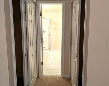 109 Timberbrook Lane - Photo Thumbnail 14