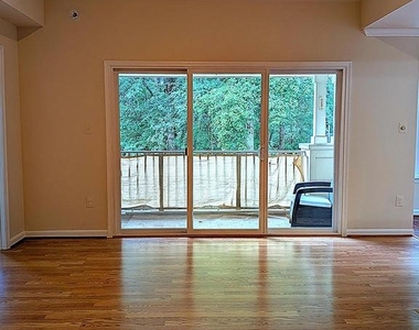109 Timberbrook Lane - Photo Thumbnail 3
