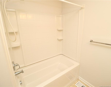 102 Union Jack Lane - Photo Thumbnail 24