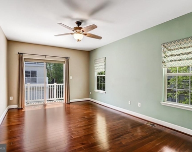 13526 Waterford Hills Boulevard - Photo Thumbnail 22