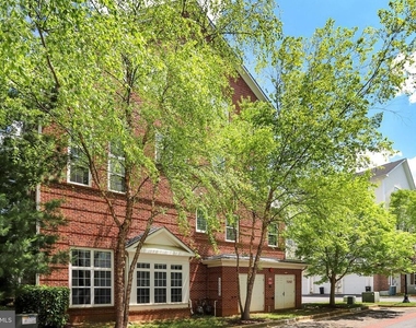 13526 Waterford Hills Boulevard - Photo Thumbnail 41