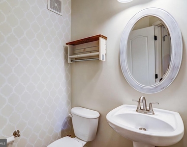 13526 Waterford Hills Boulevard - Photo Thumbnail 19