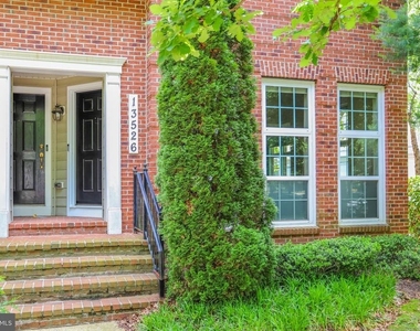 13526 Waterford Hills Boulevard - Photo Thumbnail 1