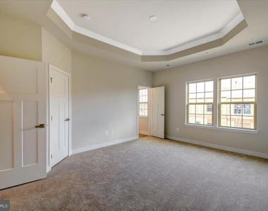 9583 Tall Oaks Road - Photo Thumbnail 23