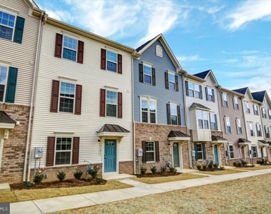 9583 Tall Oaks Road - Photo Thumbnail 1