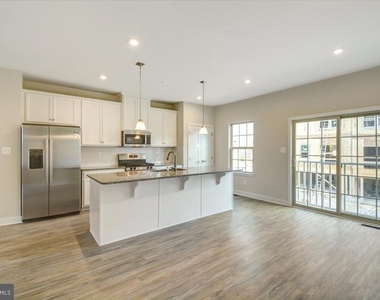 9583 Tall Oaks Road - Photo Thumbnail 14