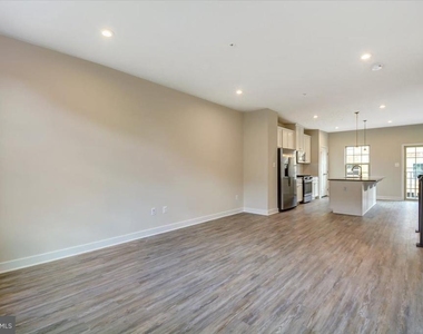 9583 Tall Oaks Road - Photo Thumbnail 12