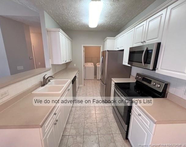 4010 Bardstown Court - Photo Thumbnail 4