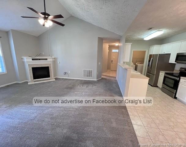 4010 Bardstown Court - Photo Thumbnail 2