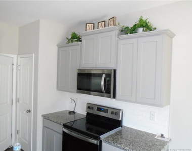 2240 Mannington Drive - Photo Thumbnail 5