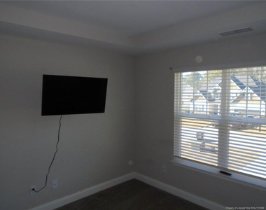 2240 Mannington Drive - Photo Thumbnail 22