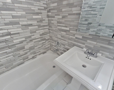  234 West 14th Street, Unit 5b - Photo Thumbnail 6
