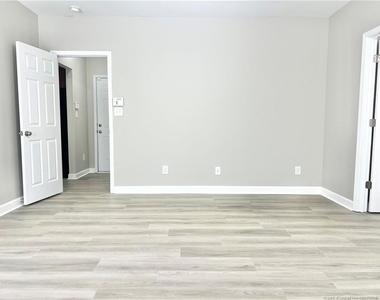 1523 Rough Rider Lane - Photo Thumbnail 23