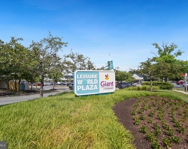 15310 Beaverbrook Court - Photo Thumbnail 21