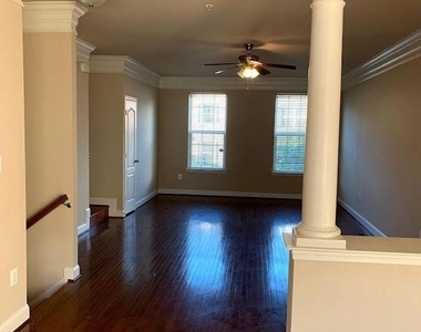 11876 Country Squire Way - Photo Thumbnail 8