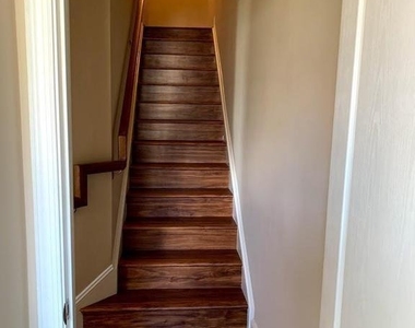 11876 Country Squire Way - Photo Thumbnail 6