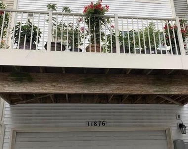 11876 Country Squire Way - Photo Thumbnail 19