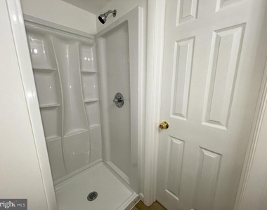 10001 Woodhill Road - Photo Thumbnail 26