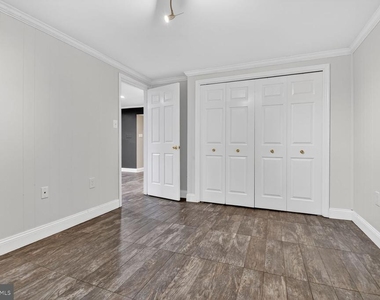7435 Crestberry Lane - Photo Thumbnail 39