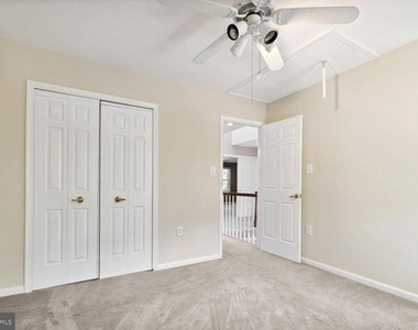 7435 Crestberry Lane - Photo Thumbnail 27