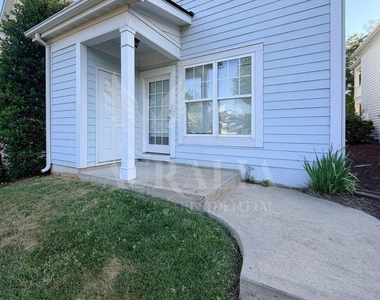7754 Acc Boulevard - Photo Thumbnail 38