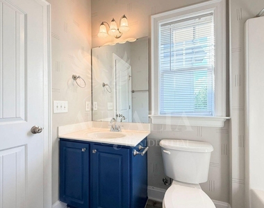 7754 Acc Boulevard - Photo Thumbnail 26